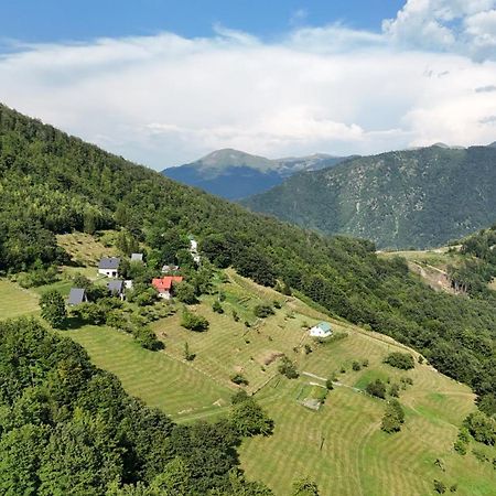 Fern Farm Eco Resort 莫伊科瓦茨 外观 照片